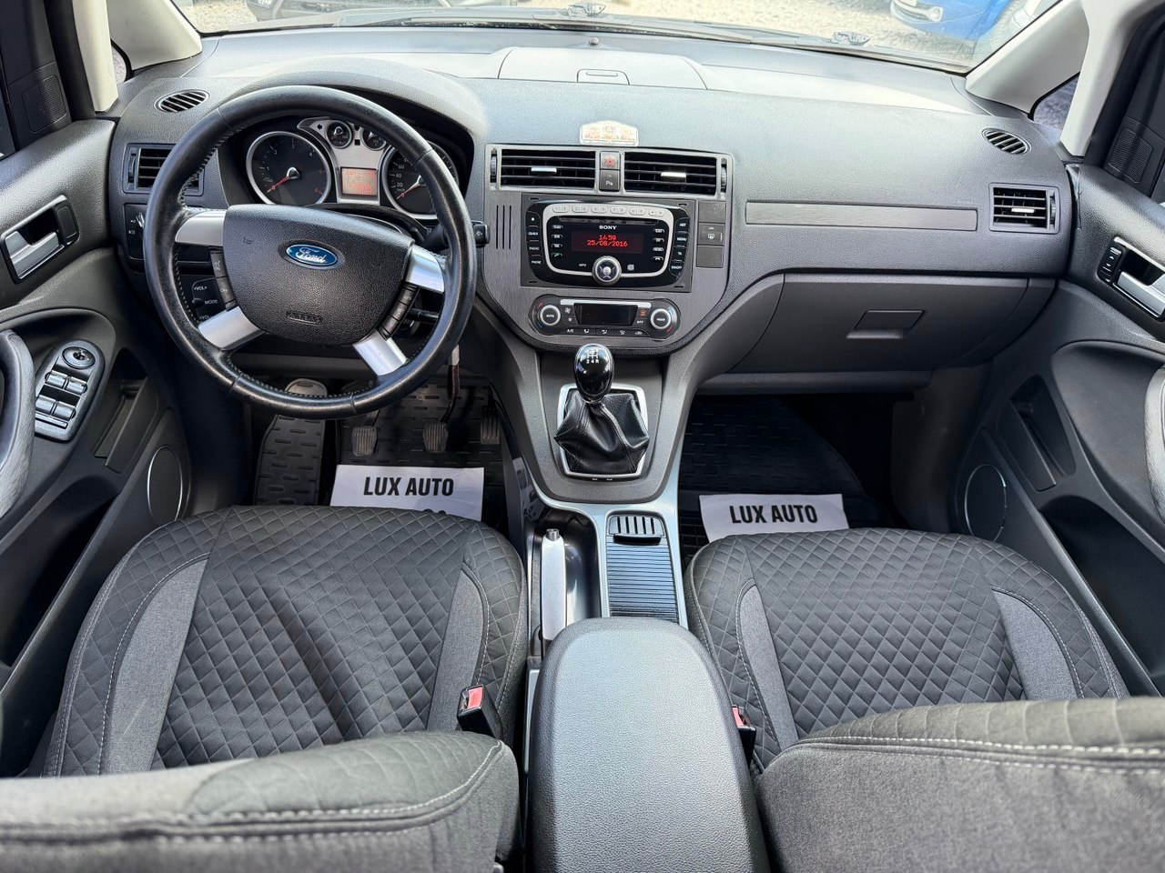 Ford C-MAX 8