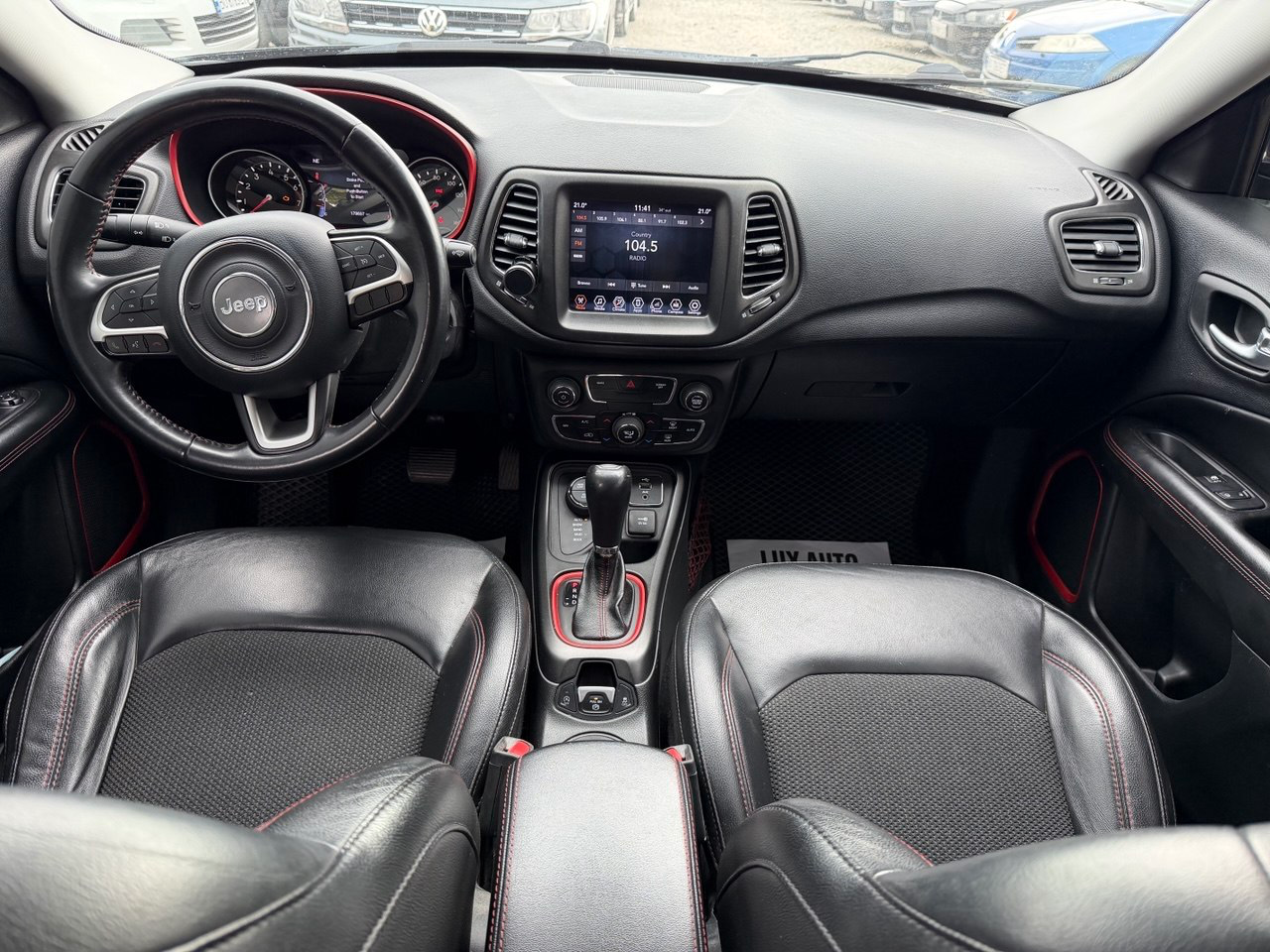 Jeep Compass 8