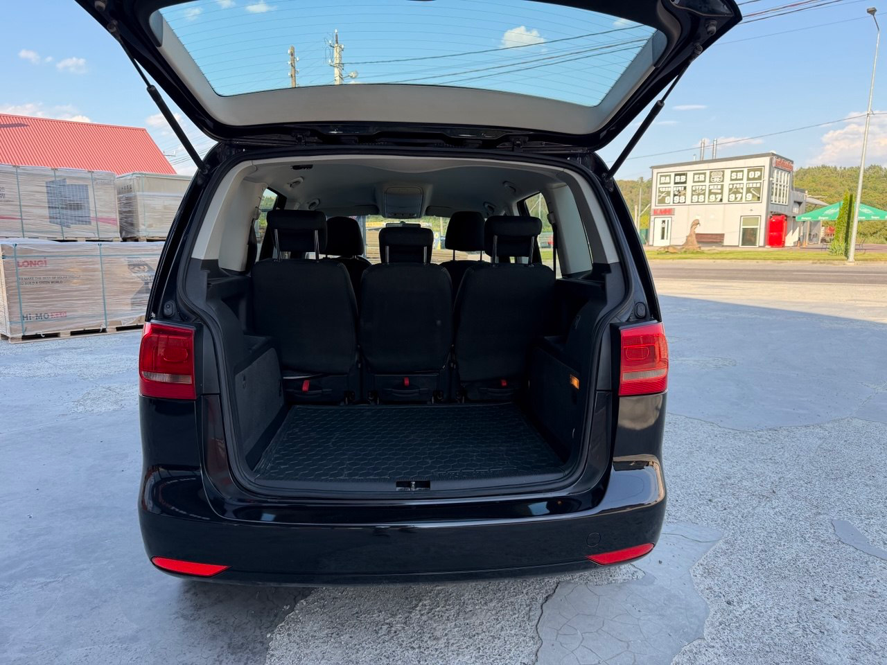 Volkswagen Touran 10